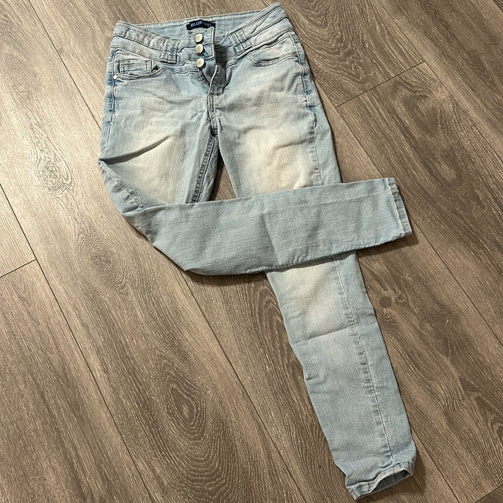 Blue Spice Light Wash Skinny Jeans
